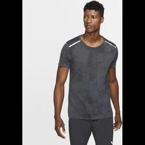 NWT Men's Nike Tech Pack Short-Sleeve Running Top Black Grey SIZE S BV5623-011
